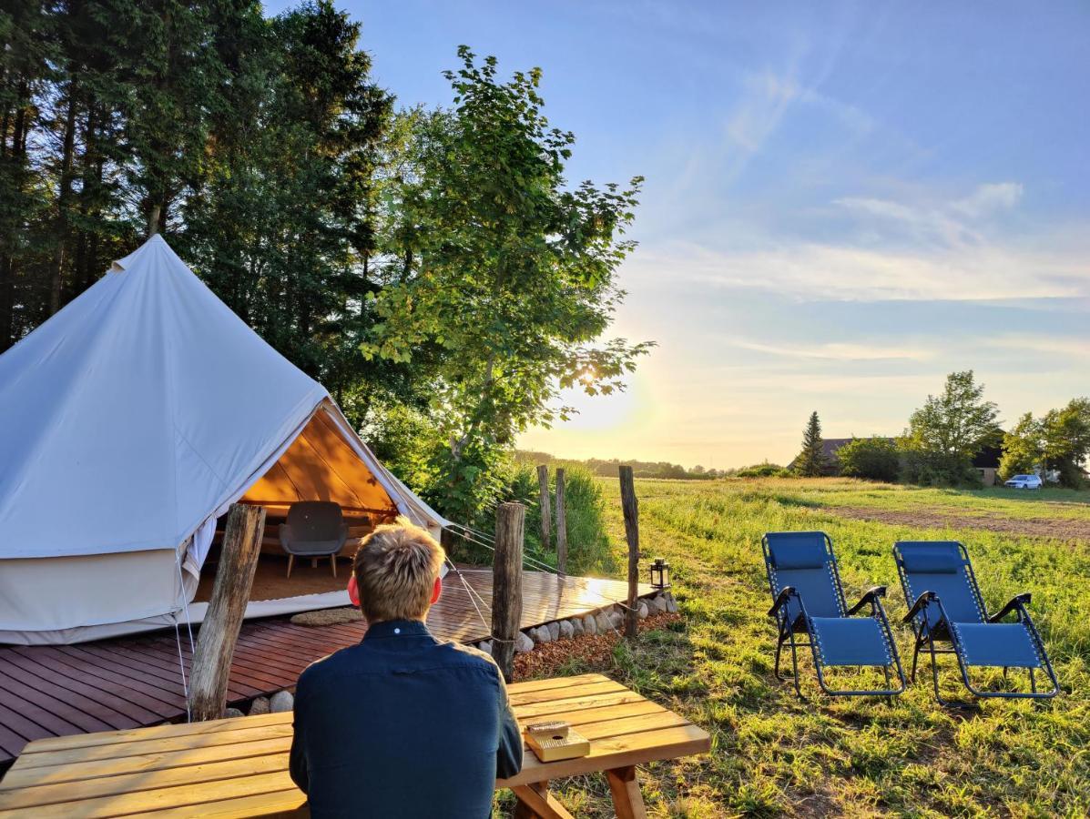 Under Canvas Bornholm Ostermarie Buitenkant foto