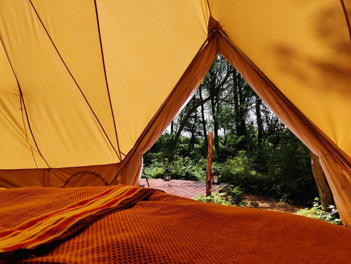 Under Canvas Bornholm Ostermarie Buitenkant foto